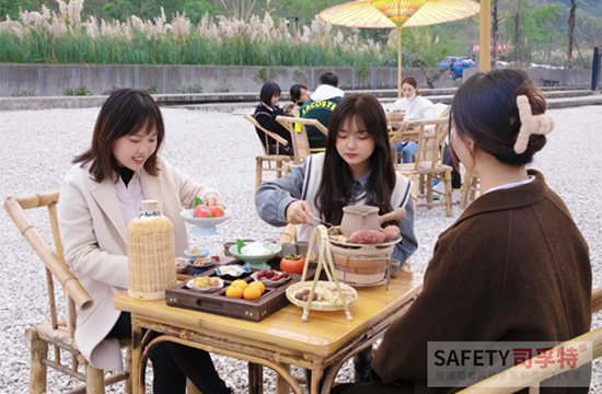 圍爐煮茶：茶是關(guān)鍵，這兩類茶不適合煮[圍爐茶桌，自制圍爐]