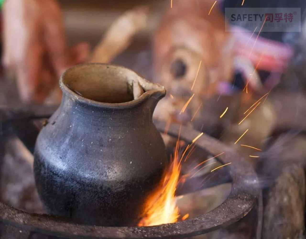 火塘烤茶（圍爐煮茶）文化：人間煙火，歲月靜好 (圖3)