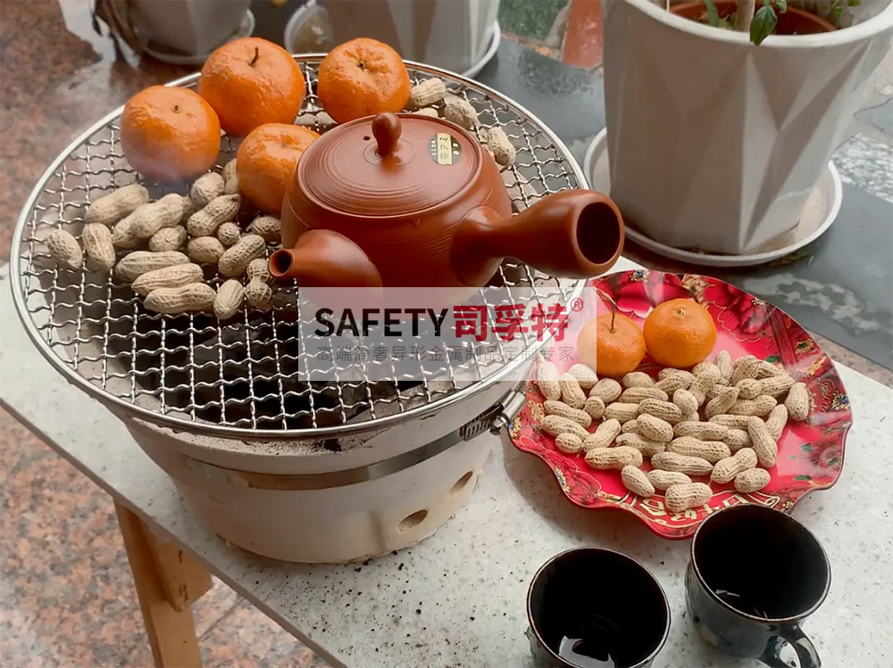 經(jīng)典永不過時(shí)，“圍爐煮茶”掀起新式社交風(fēng)「司孚特圍爐茶桌」(圖2)