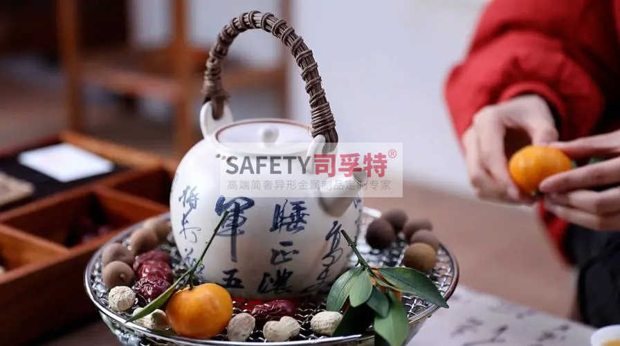圍爐煮茶成民宿招牌項(xiàng)目，文旅行業(yè)需要“儀式感消費(fèi)”[司孚特精制鋼圍爐](圖2)